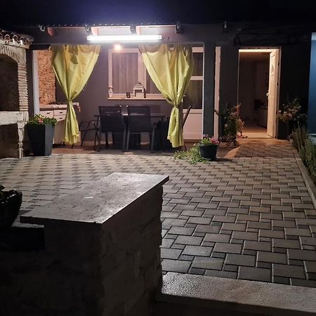 Вилла A24-House Медулин Экстерьер фото